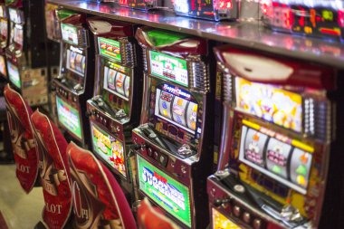 gila toto Auto Roulette wheel interface showing betting options, spin timer, and balance